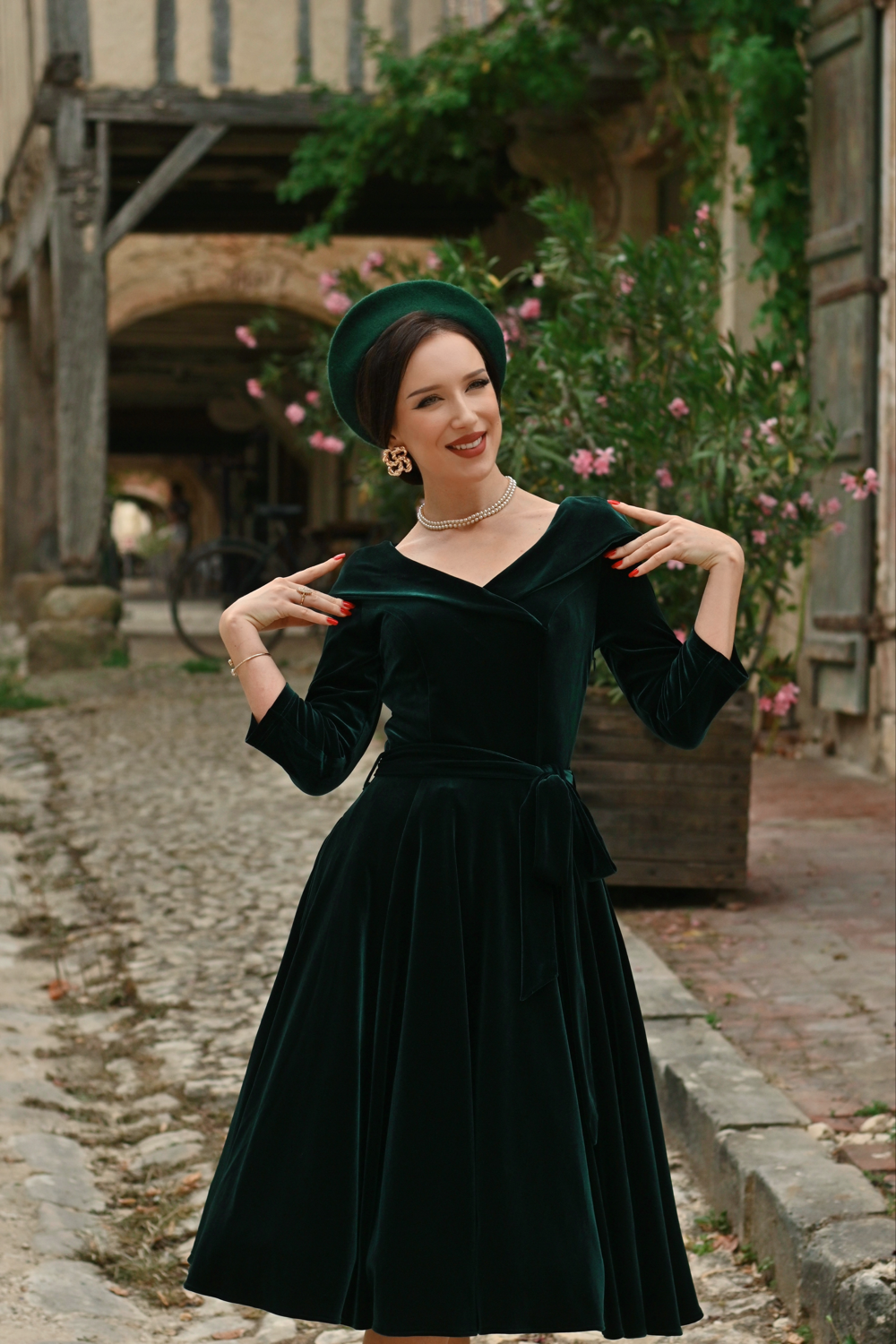Pheobe Green Velvet Swing Dress in Extended Sizing